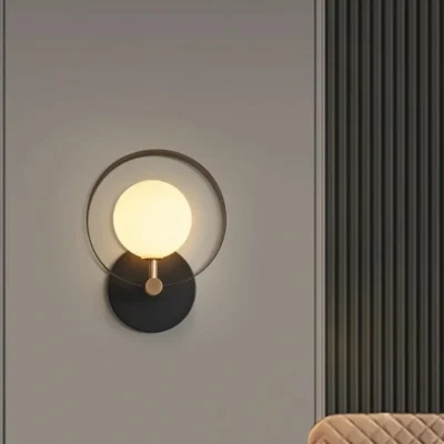 Is it a wall sconce or a hallway light? It’s up to you!! The biggest advantage of a wall lamp is that one lamp can be used for multiple purposes. When used as a wall lamp, the professional-grade anti-glare light source can be used as a reading lamp. The high-transmittance lampshade also improves the surrounding brightness, reduces brightness differences, and greatly avoids visual fatigue. When used as a corridor light, 360° lighting without blind spots makes your activities more convenient.